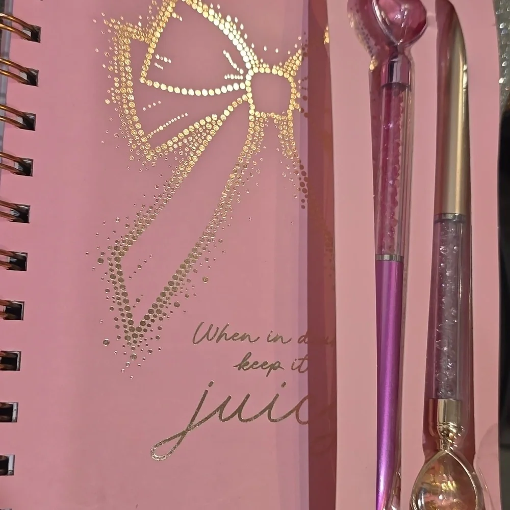 Juicy Couture Home, 'When It Doubt Keep It Juicy